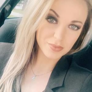 Meet your Posher, Lindsey